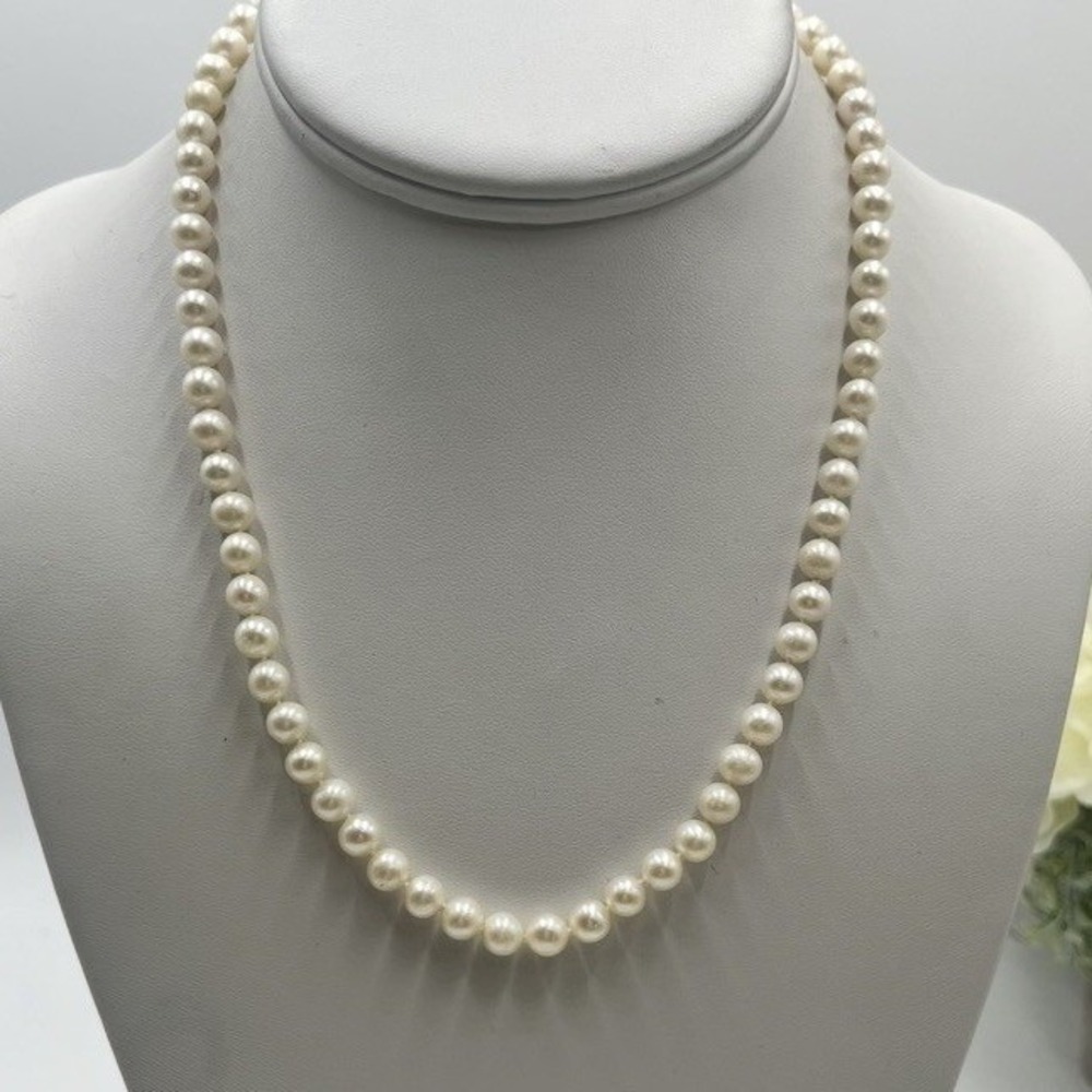 MO Or‎ OW Vintage Sterling Silver Clasp Cream 5mm Pearl Necklace 18" 23.27 Grams